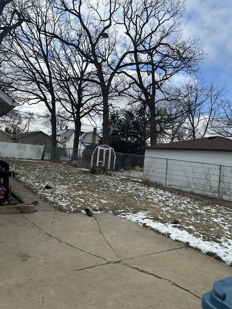 1123 Front Street, Aurora, IL 60505