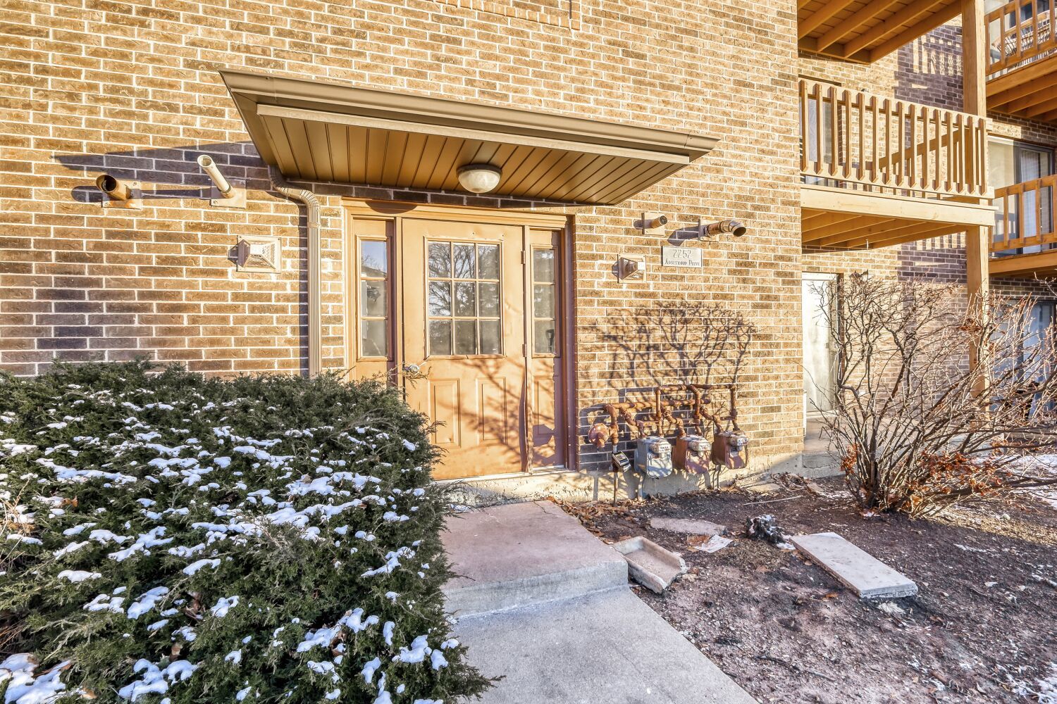 2252 Abbeywood Drive #E, Lisle, IL 60532