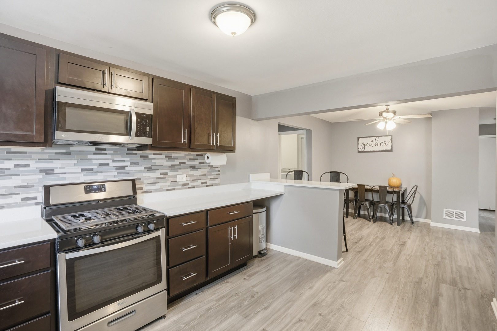 515 W Auburn Lane, Crete, IL 60417