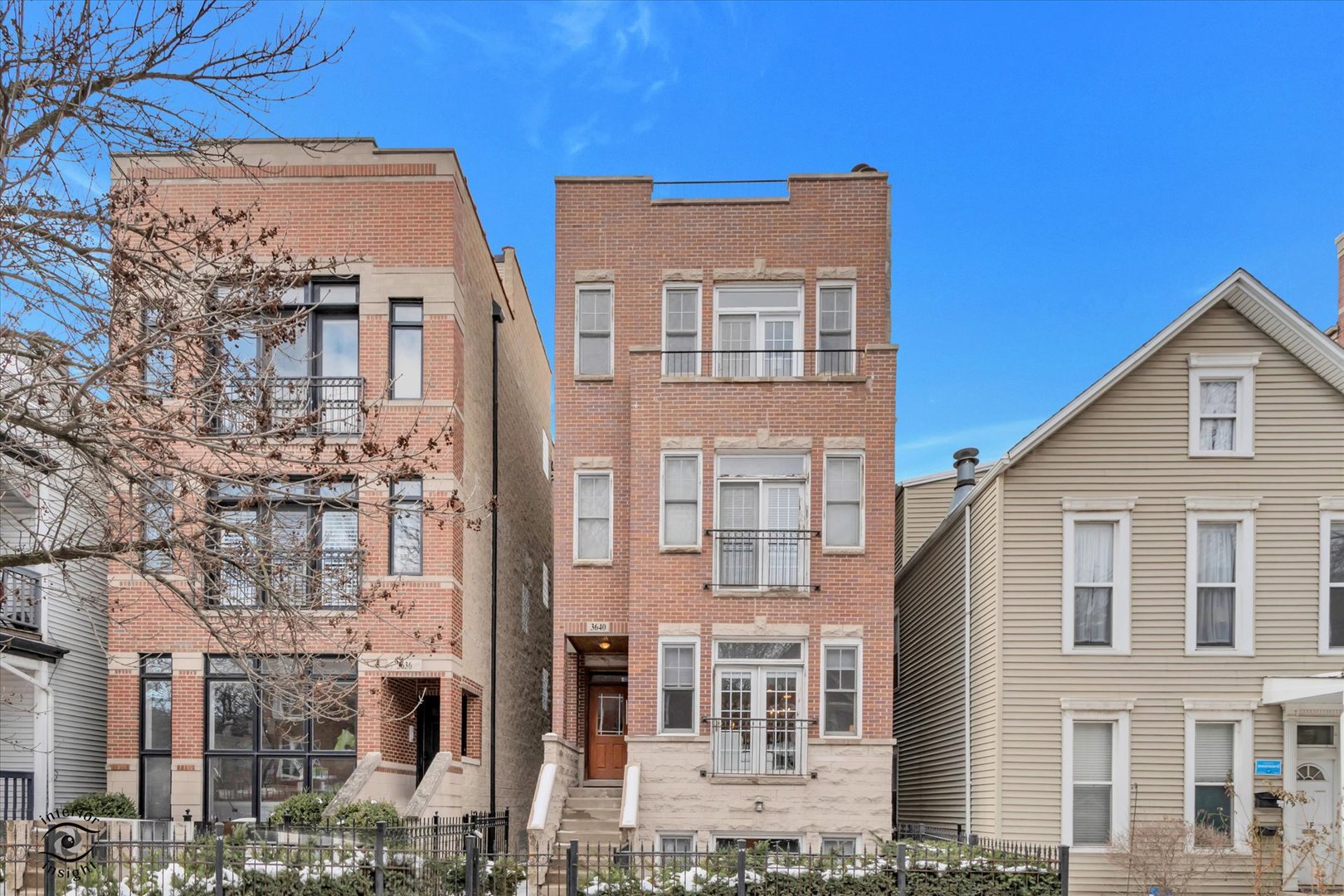 3640 N Damen Avenue #1, Chicago, IL 60618