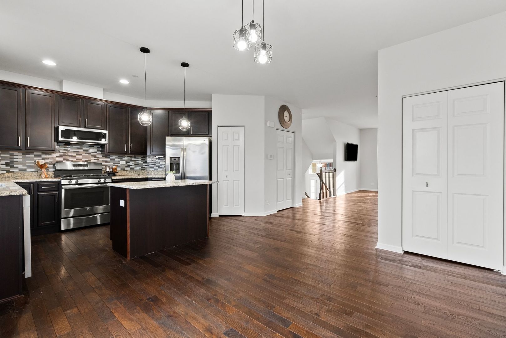 12656 Brighton Drive, Lemont, IL 60439