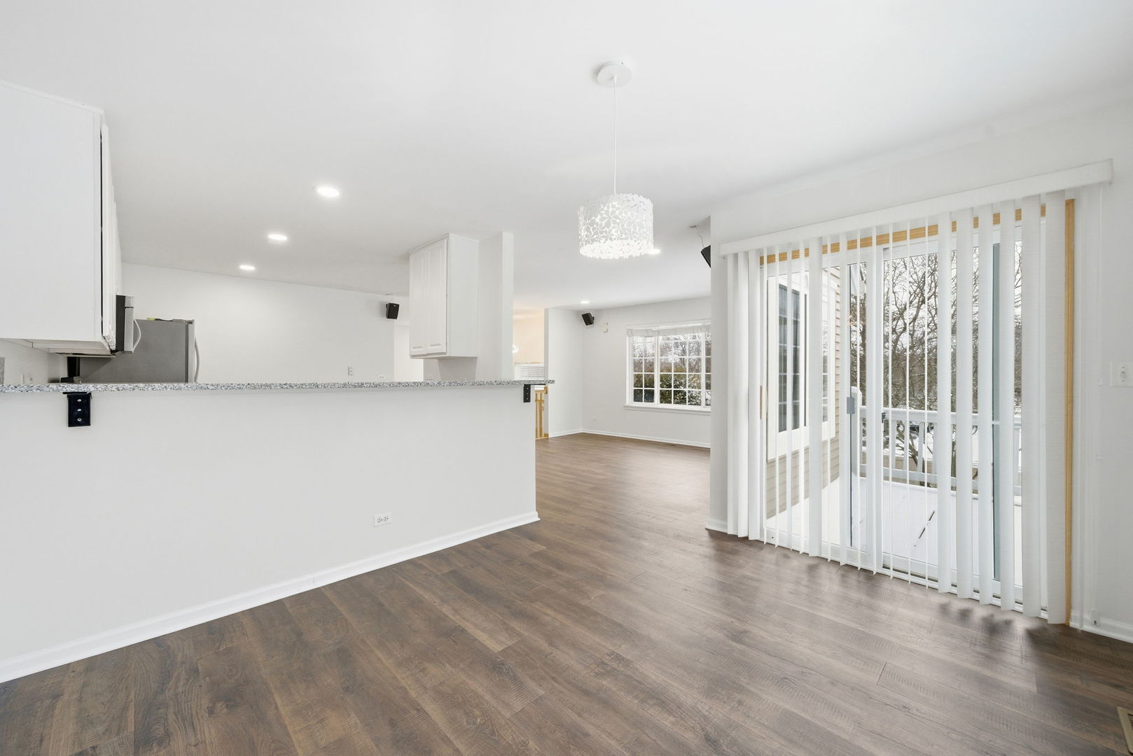 2330 Twilight Drive, Aurora, IL 60503