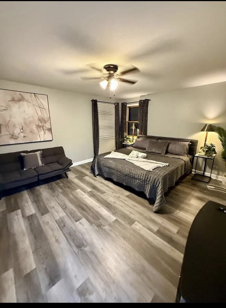 436 Springhill Drive, Roselle, IL 60172