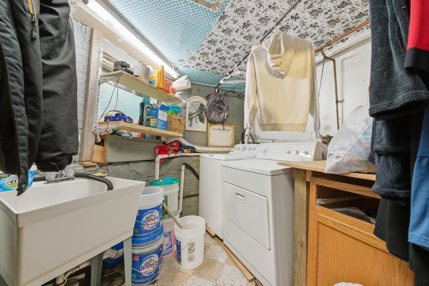 921 N Avers Avenue, Chicago, IL 60651