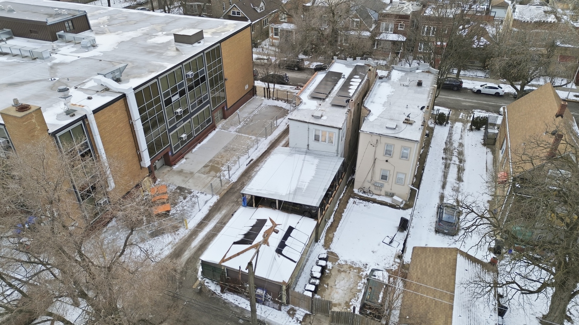 921 N Avers Avenue, Chicago, IL 60651