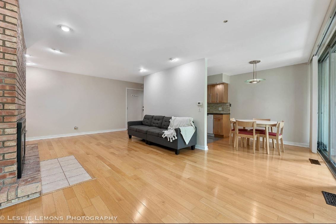 5600 Hillcrest Lane #3G, Lisle, IL 60532