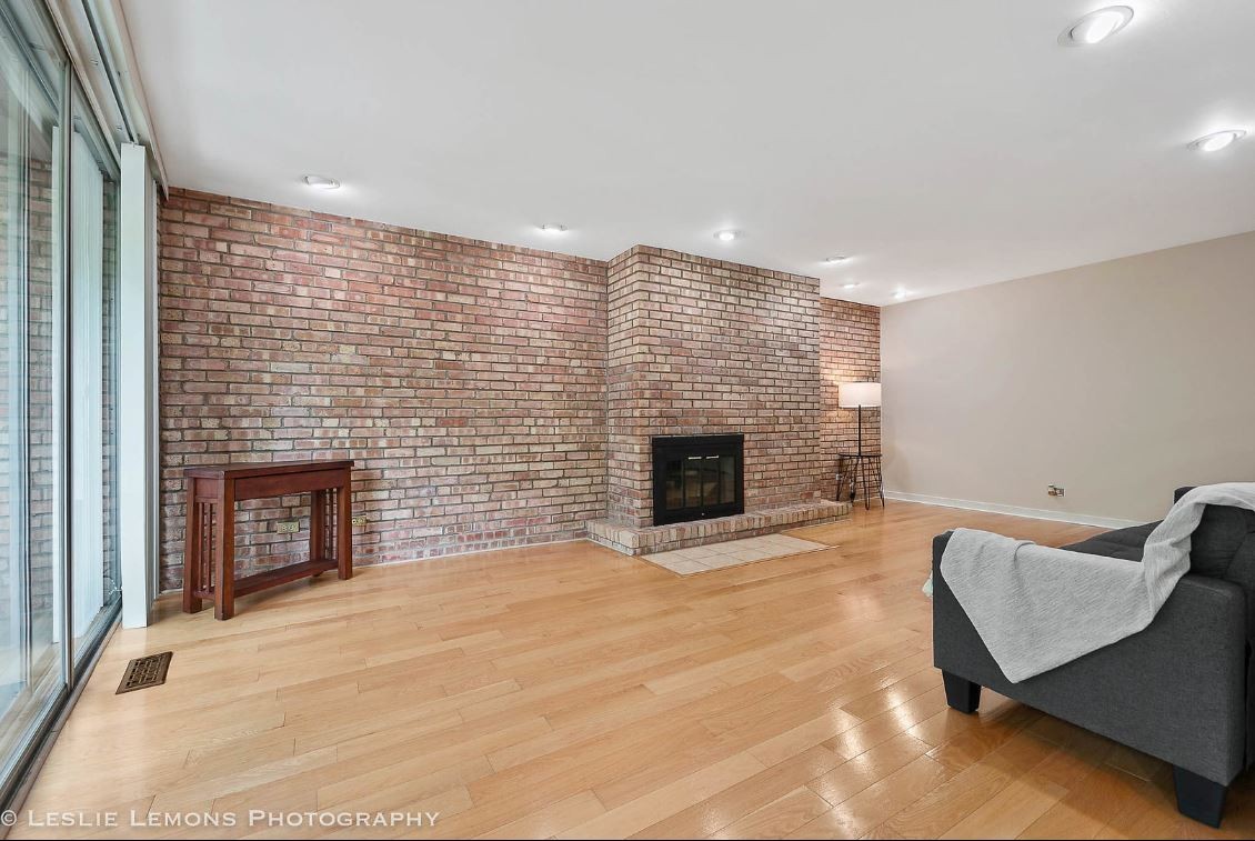 5600 Hillcrest Lane #3G, Lisle, IL 60532