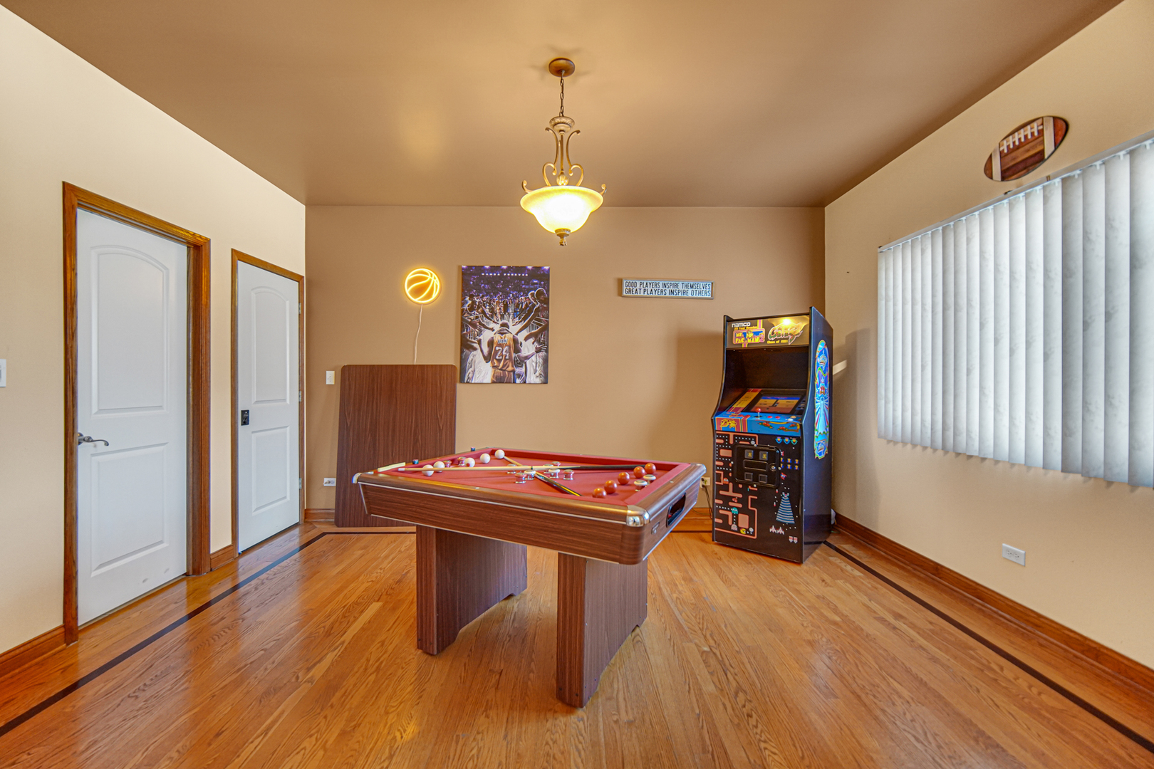 21131 Vivienne Drive, Matteson, IL 60443