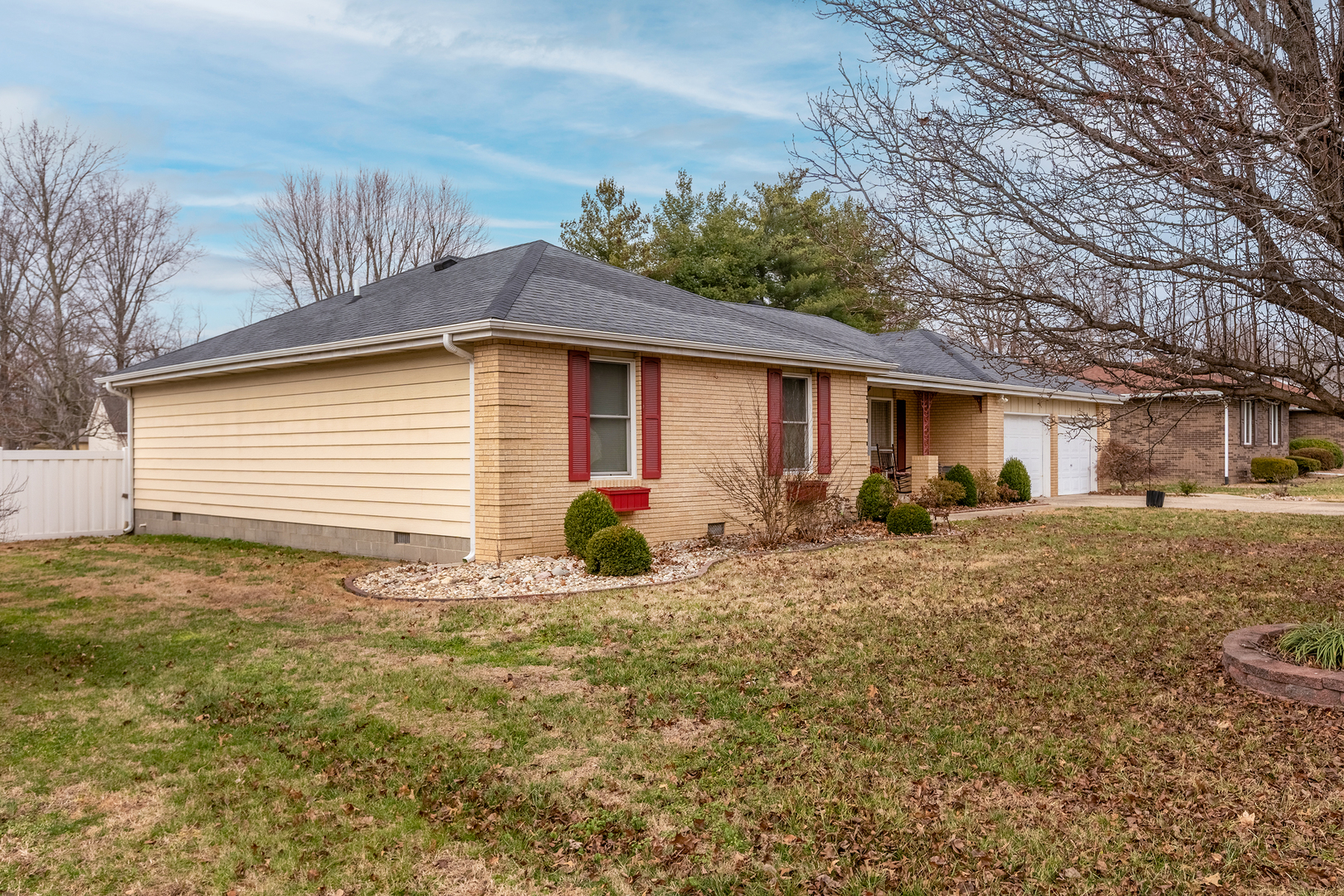 1402 Matthew Lane, Marion, IL 62959