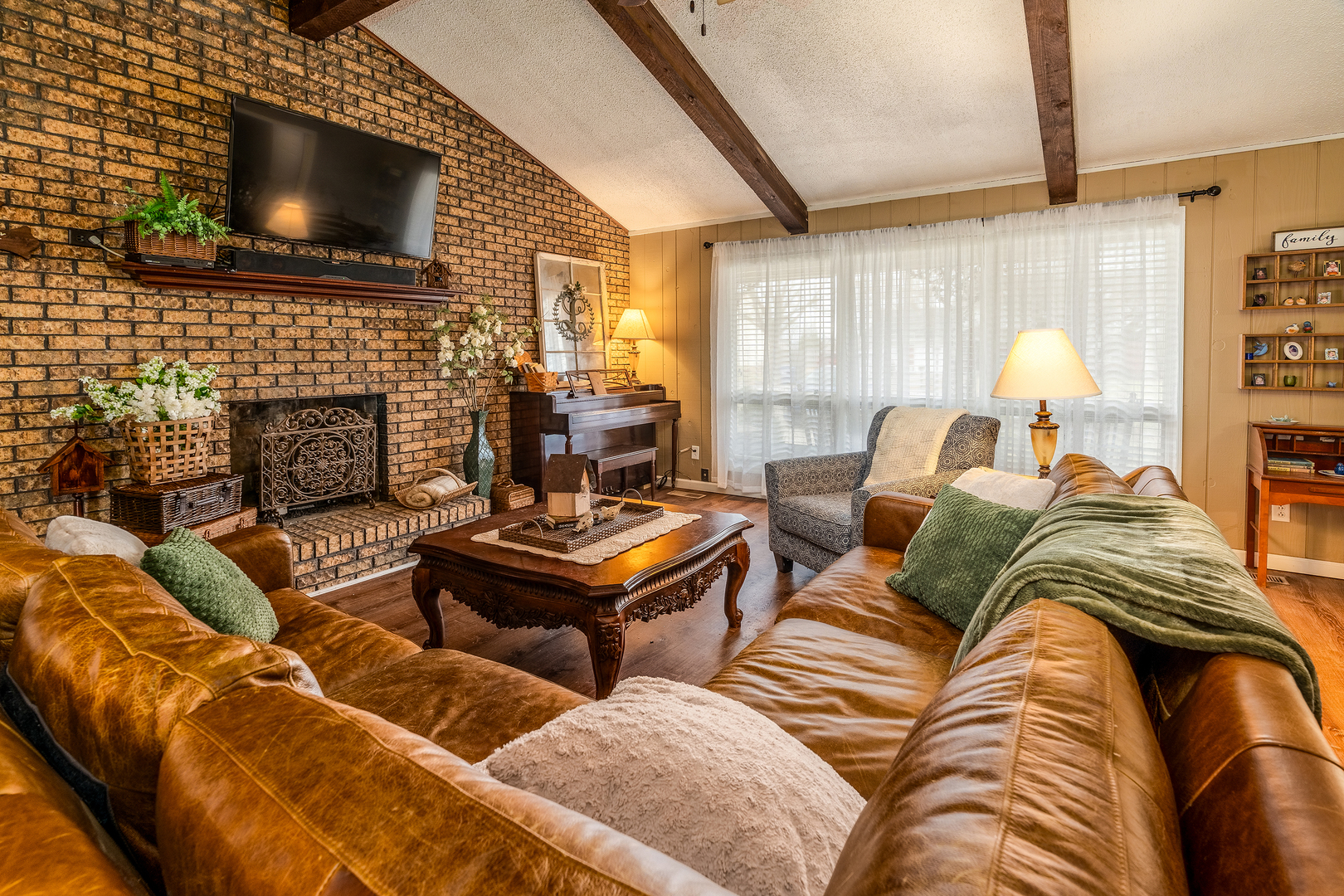 1402 Matthew Lane, Marion, IL 62959