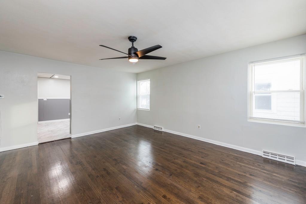 2317 Gideon Avenue, Zion, IL 60099