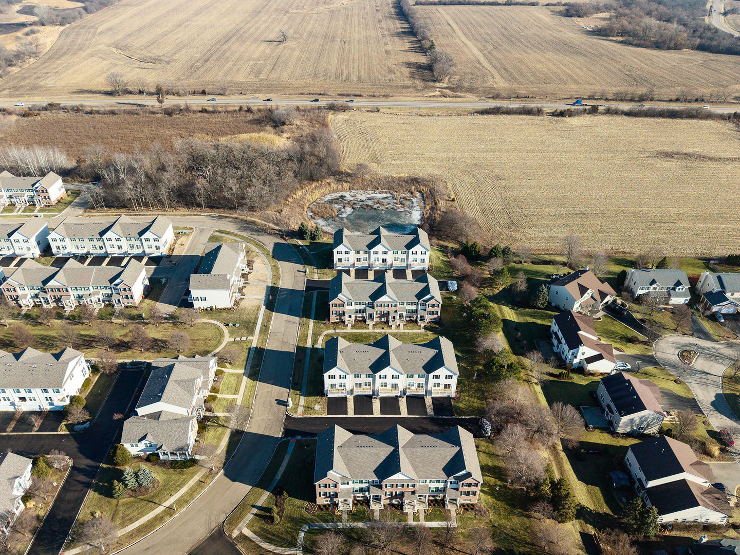 1703 Neubauer Circle, Lindenhurst, IL 60046