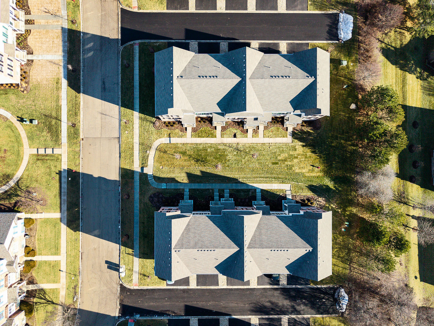 1703 Neubauer Circle, Lindenhurst, IL 60046