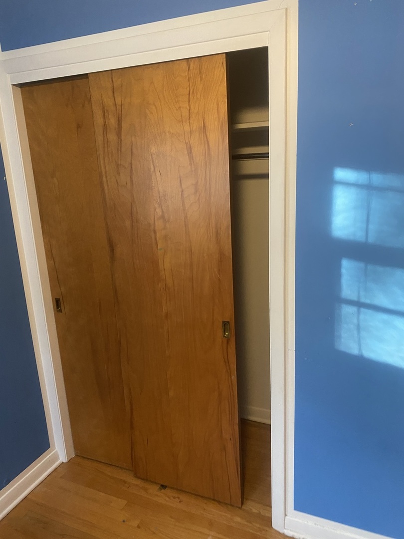 156 Park Place, Grayslake, IL 60030