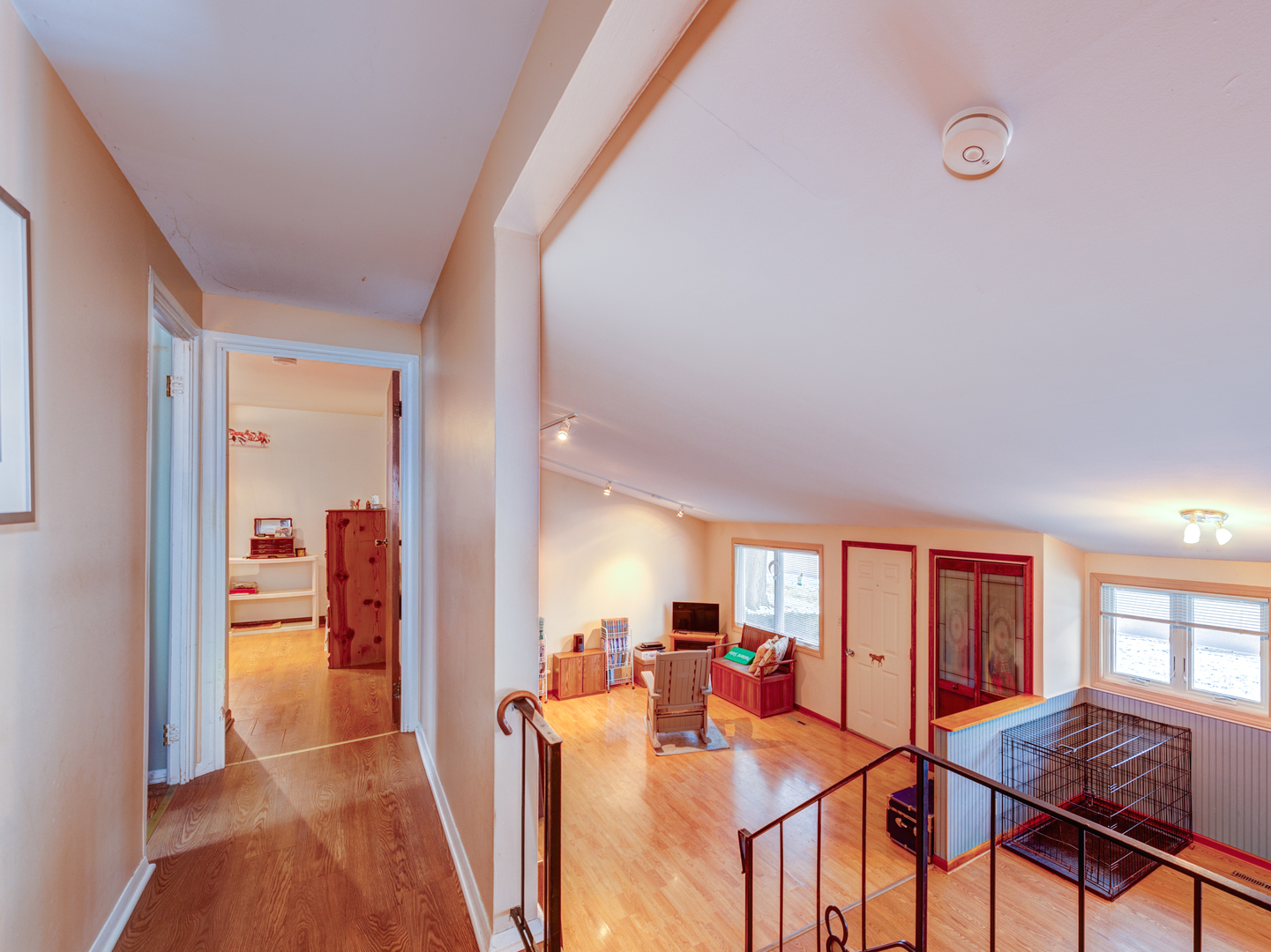 1416 Kings Road, Carpentersville, IL 60110