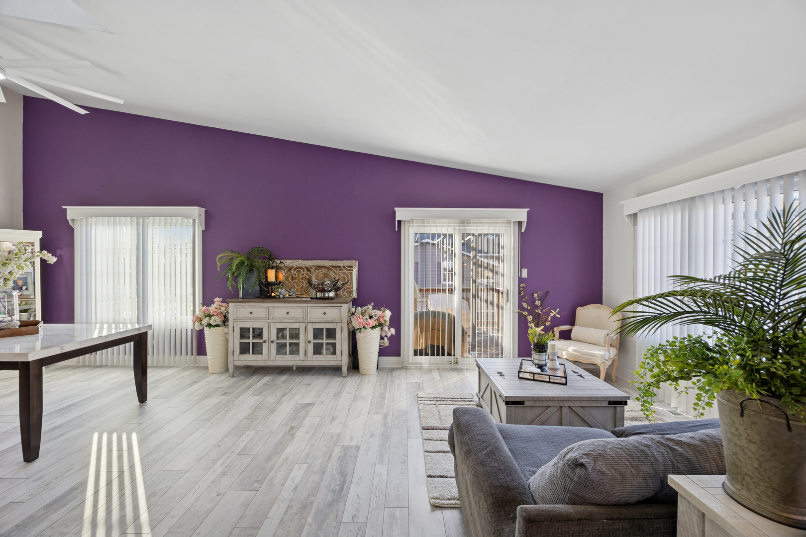 7616 W Saint Francis Road, Frankfort, IL 60423