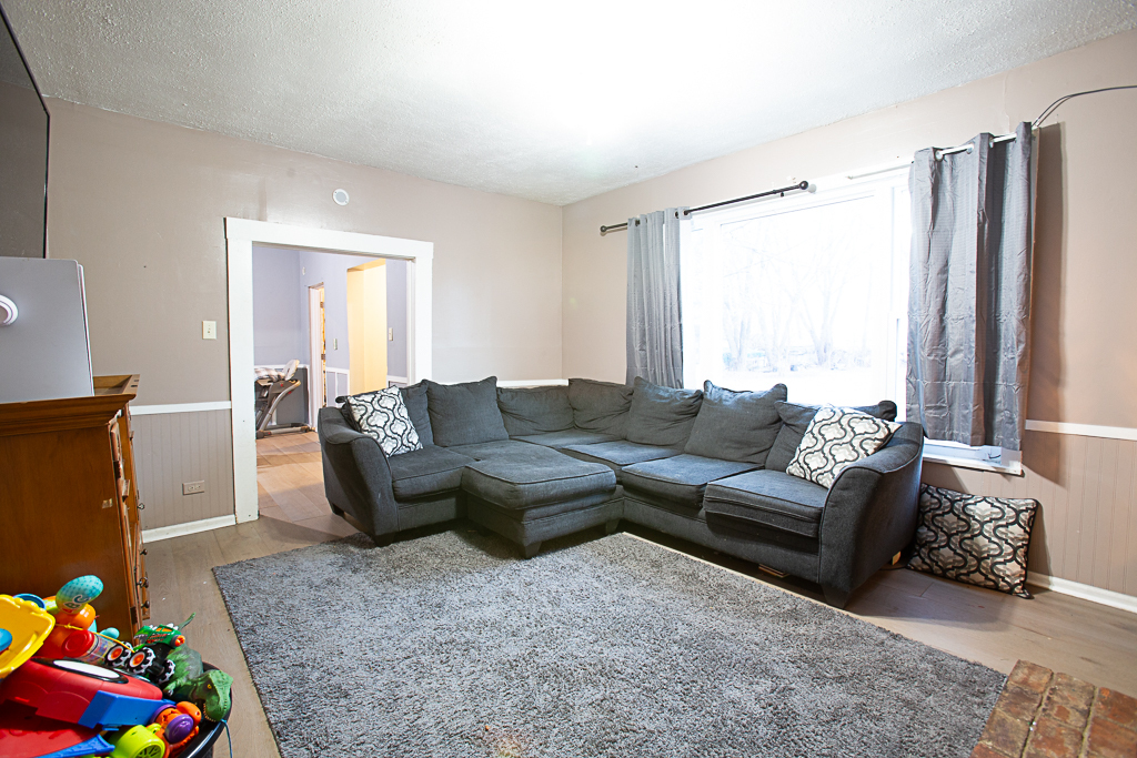 33574 Oak Street, Chenoa, IL 61726