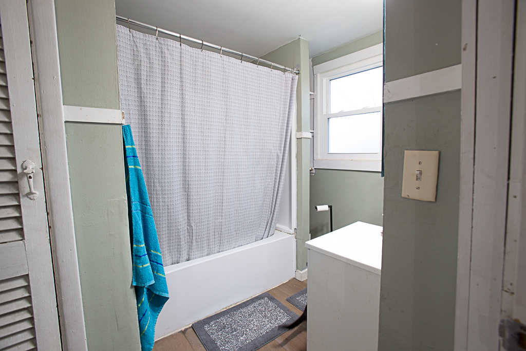 33574 Oak Street, Chenoa, IL 61726