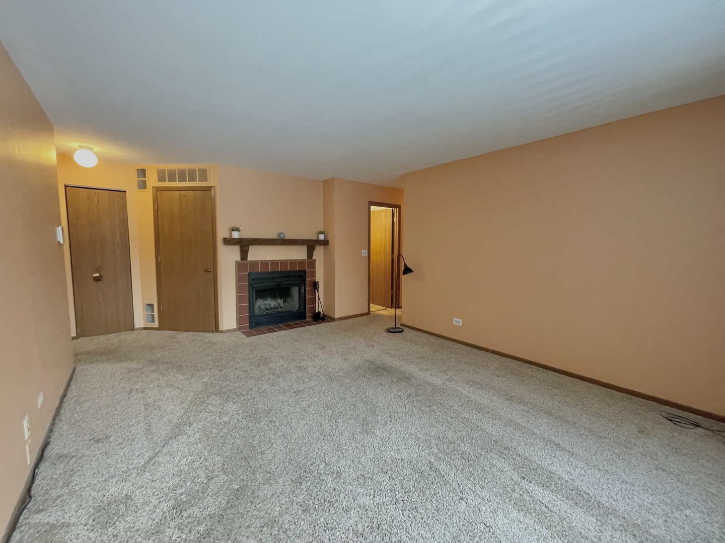 715 N Deer Run Drive #715, Palatine, IL 60067