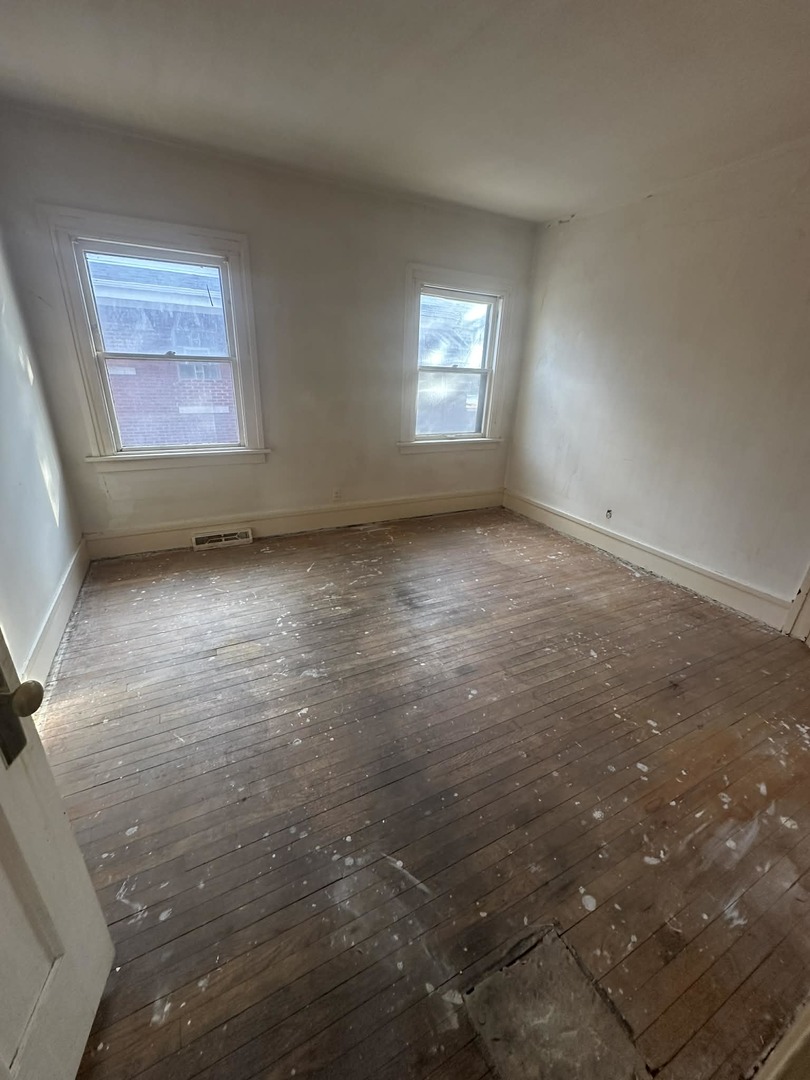 280 Addison Road, Riverside, IL 60546