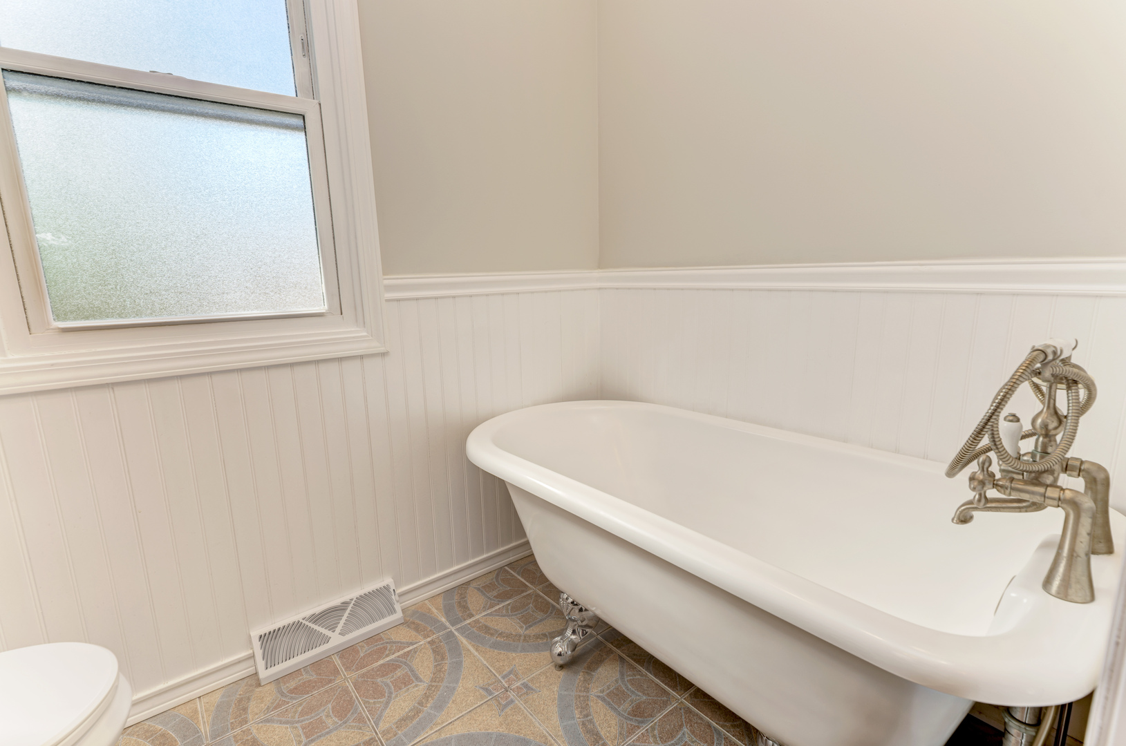 311 Montclare Lane, Wood Dale, IL 60191