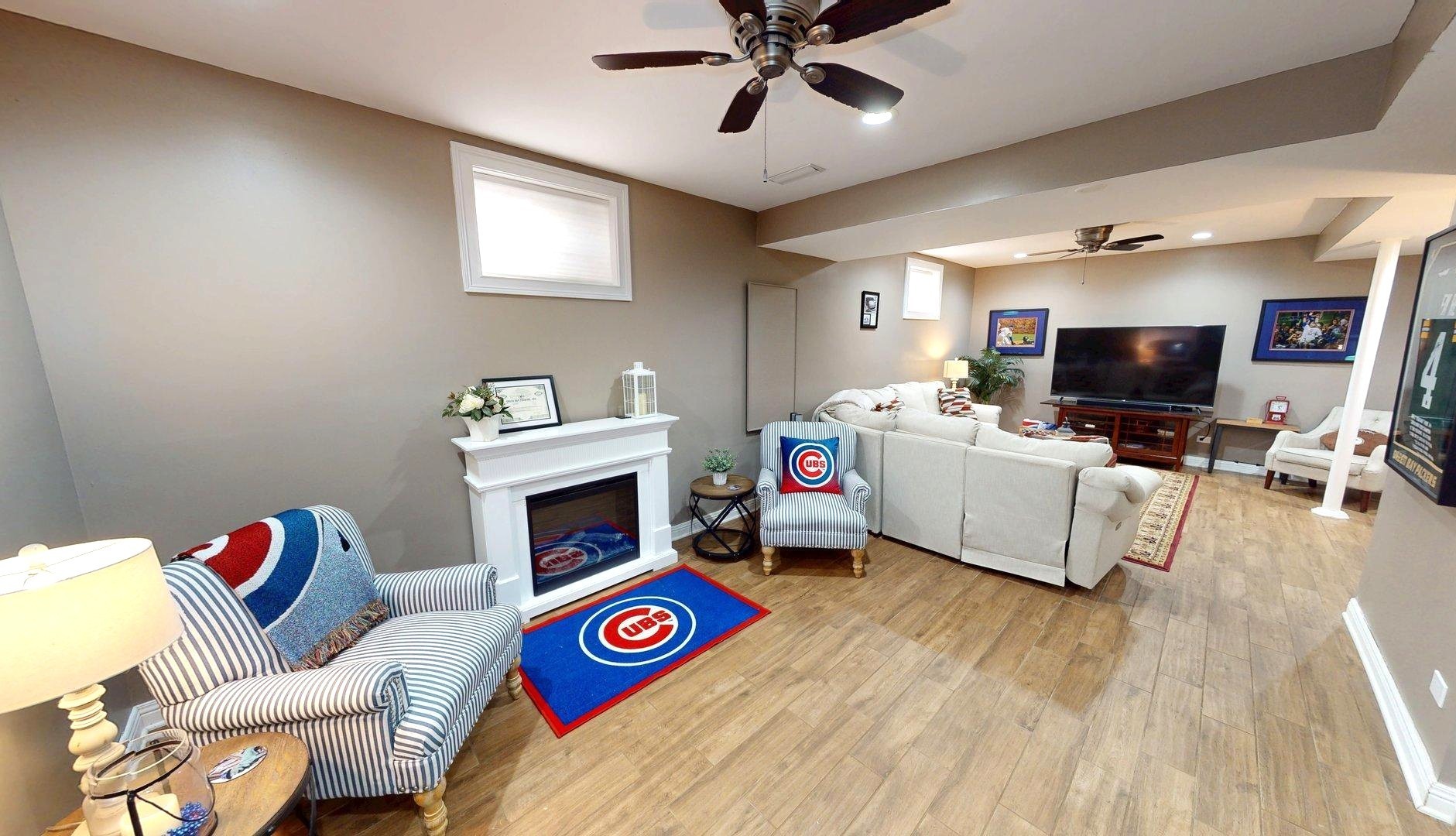 1107 VINEYARD Drive, Gurnee, IL 60031