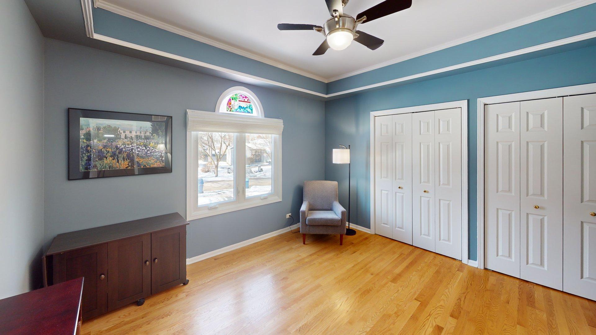 1107 VINEYARD Drive, Gurnee, IL 60031