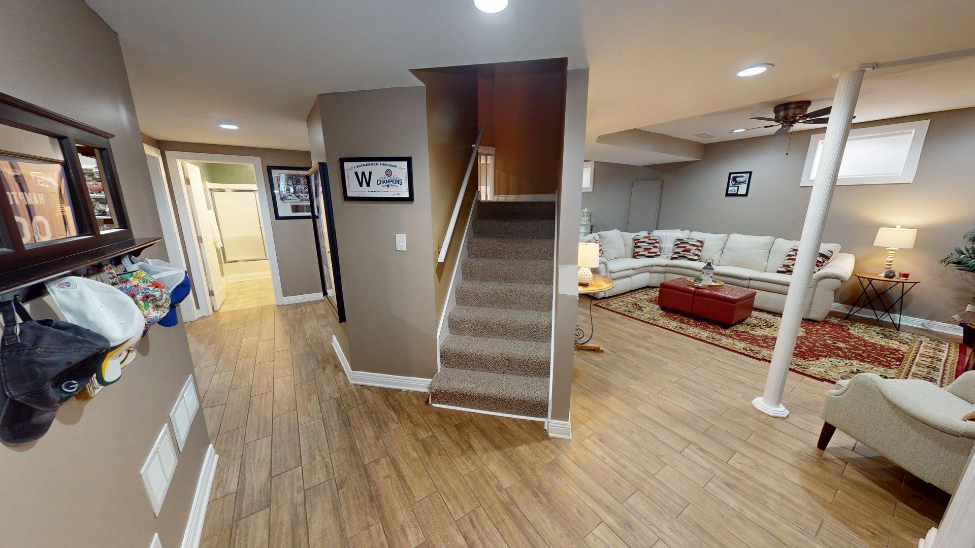 1107 VINEYARD Drive, Gurnee, IL 60031