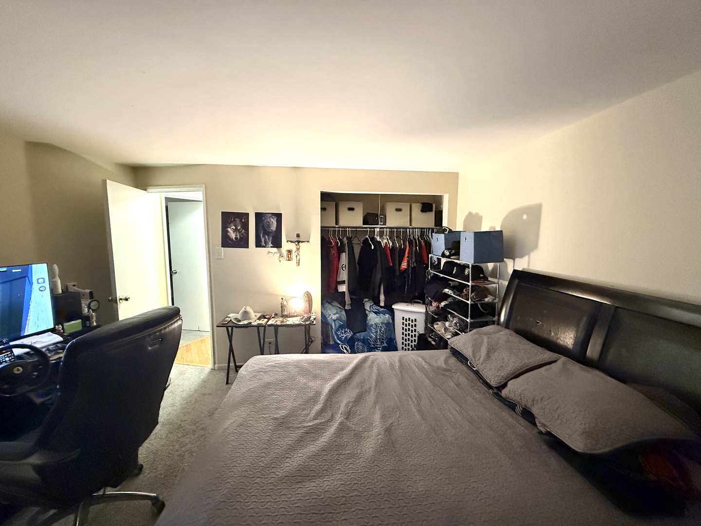 3900 W 95th Street #305, Evergreen Park, IL 60805