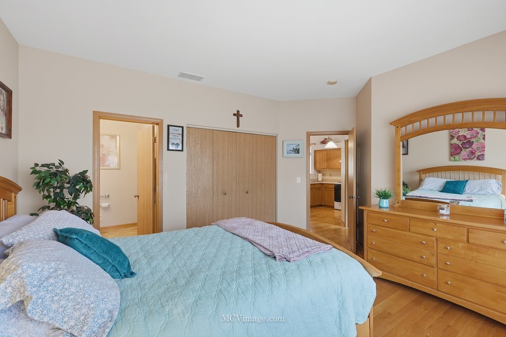 1732 Sierra Trail, Romeoville, IL 60446