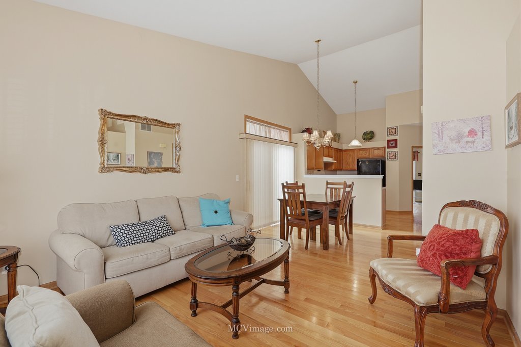 1732 Sierra Trail, Romeoville, IL 60446