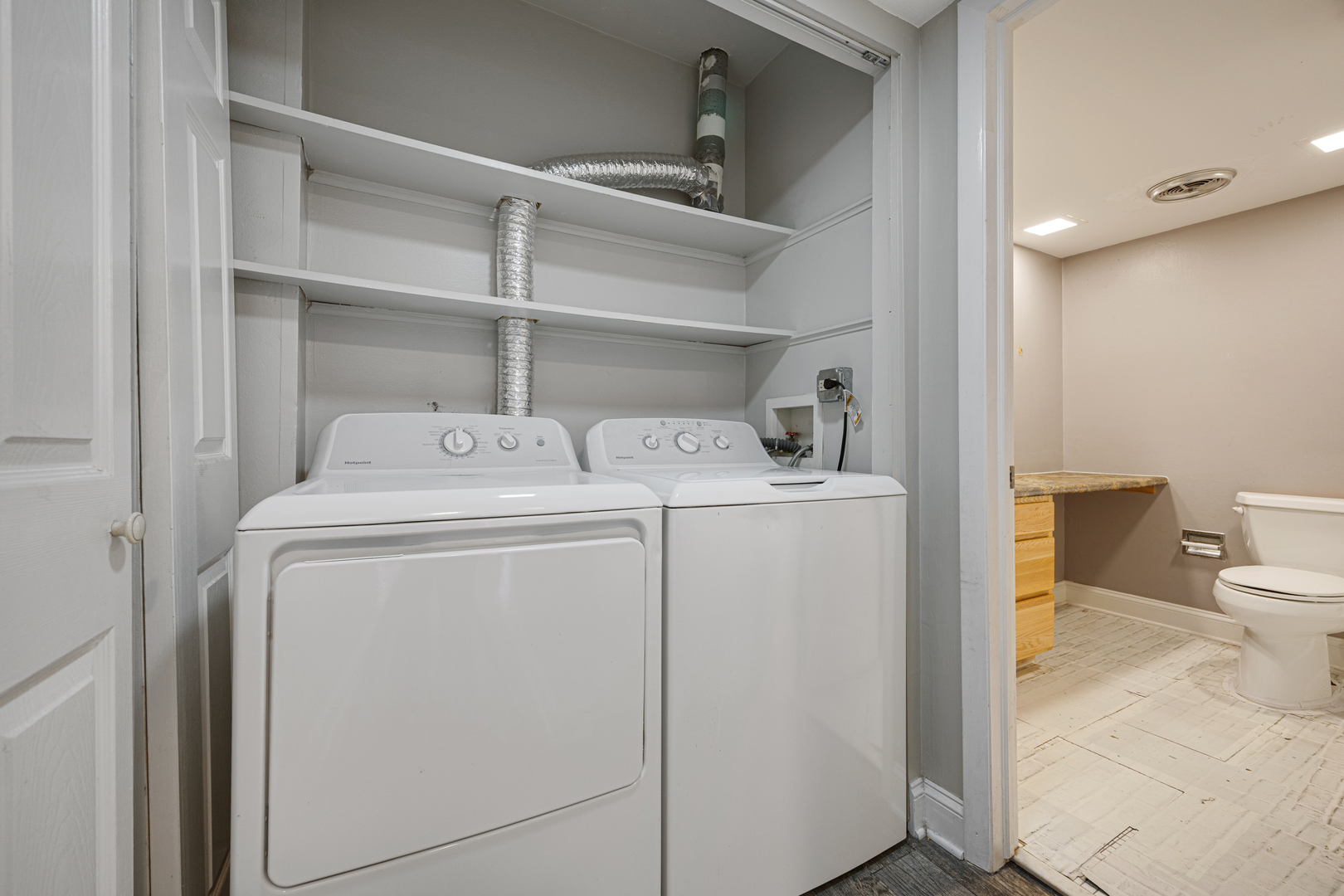 1900 Plum Grove Road #2C, Rolling Meadows, IL 60008