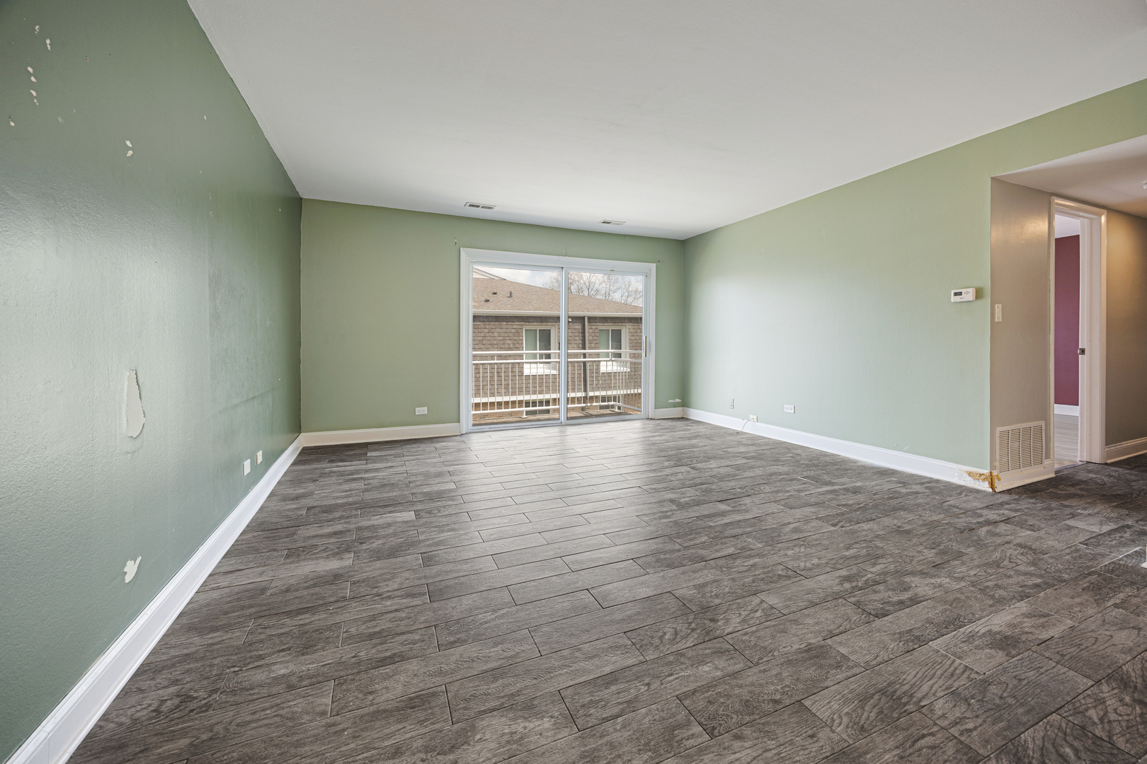 1900 Plum Grove Road #2C, Rolling Meadows, IL 60008