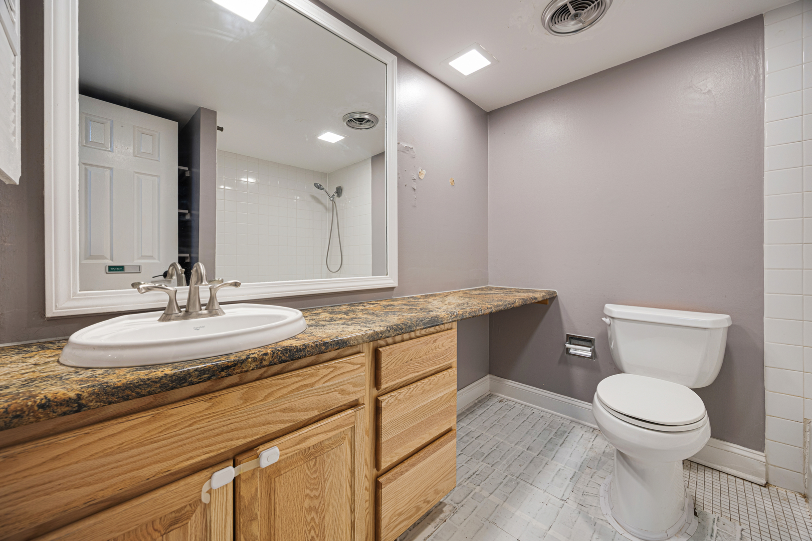 1900 Plum Grove Road #2C, Rolling Meadows, IL 60008