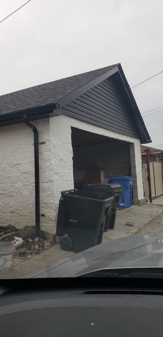 5709 S Mozart Street, Chicago, IL 60629