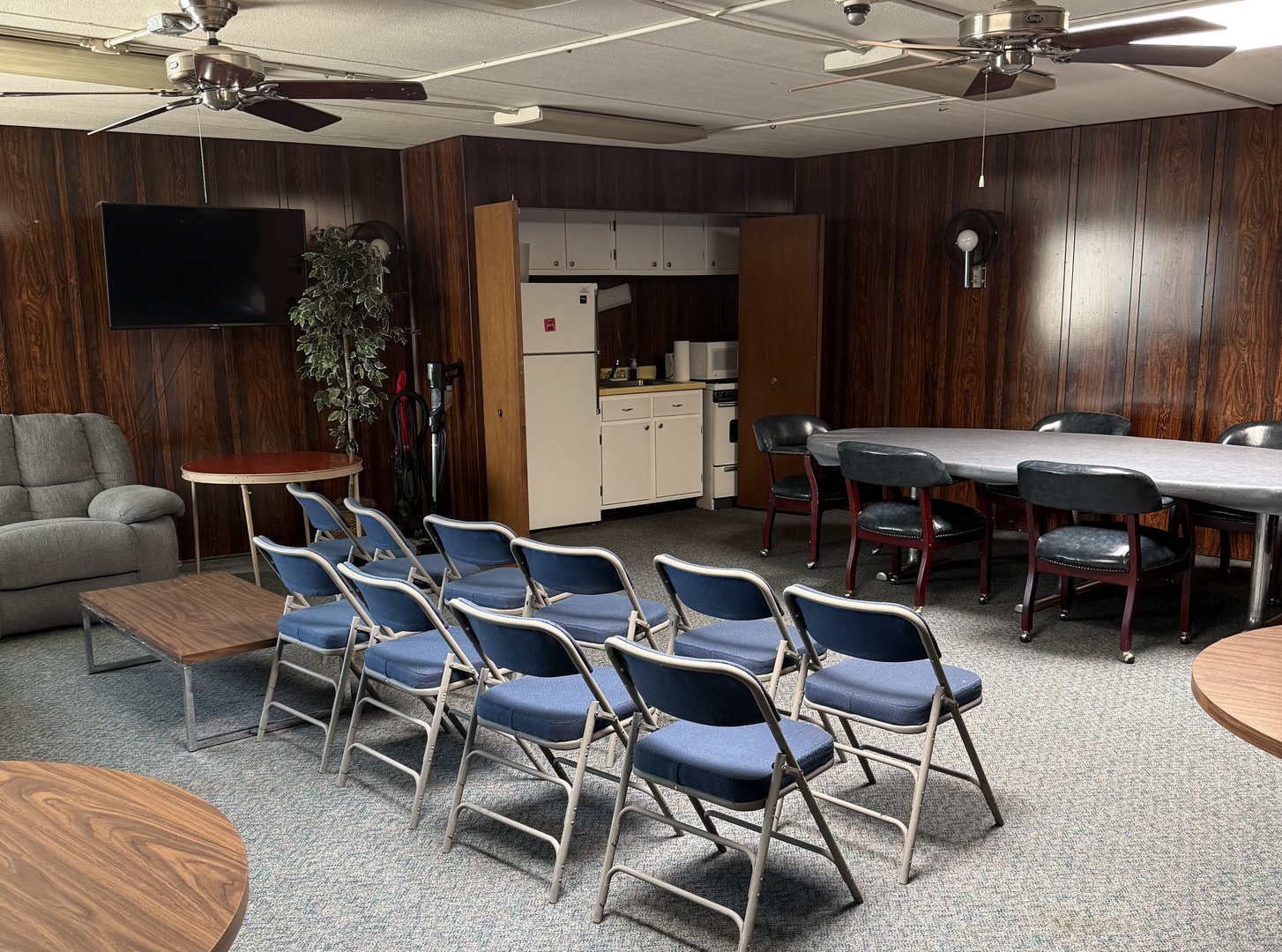 841 N York Street #109, Elmhurst, IL 60126