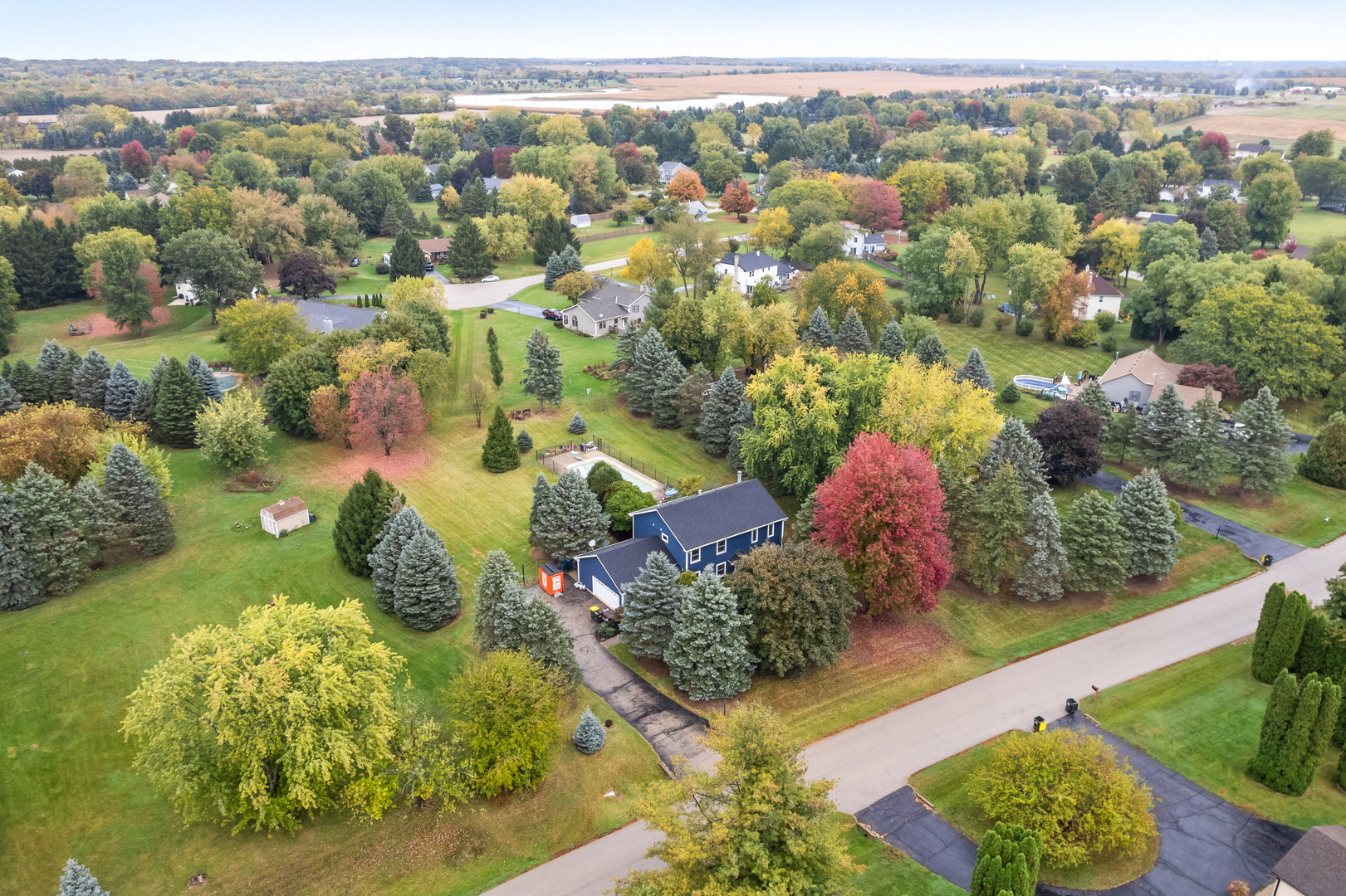 1914 Spring Dale Drive, Spring Grove, IL 60081