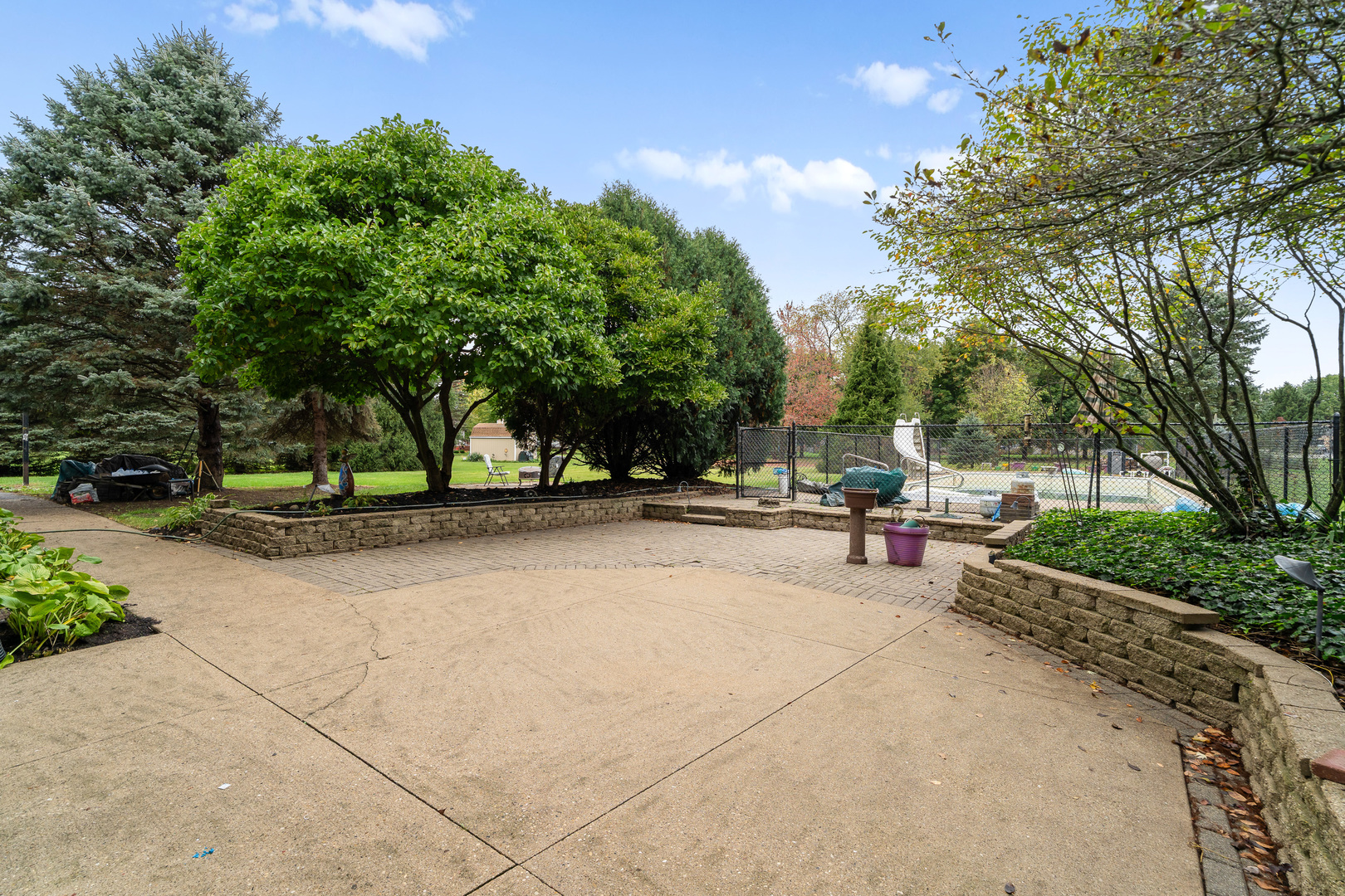 1914 Spring Dale Drive, Spring Grove, IL 60081