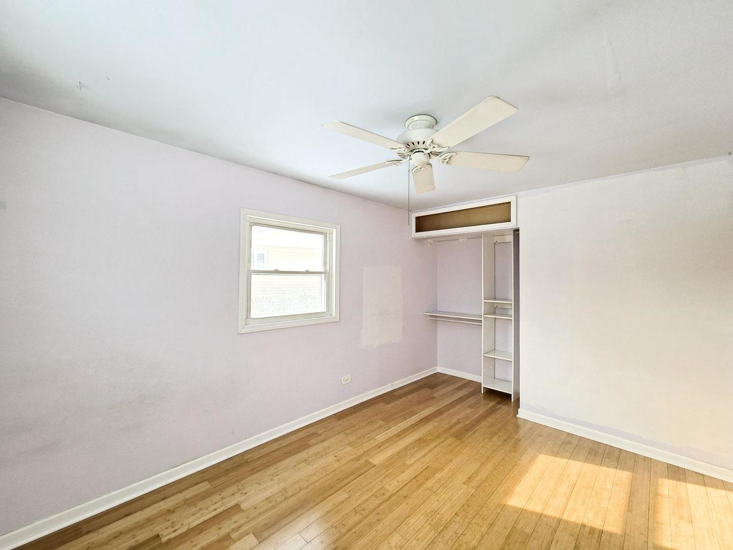 1329 Easy Street, Glendale Heights, IL 60139