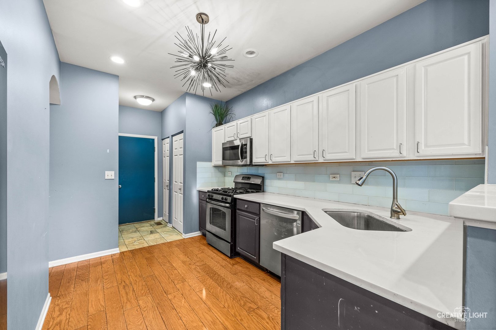 612 Waterview Court, Naperville, IL 60563