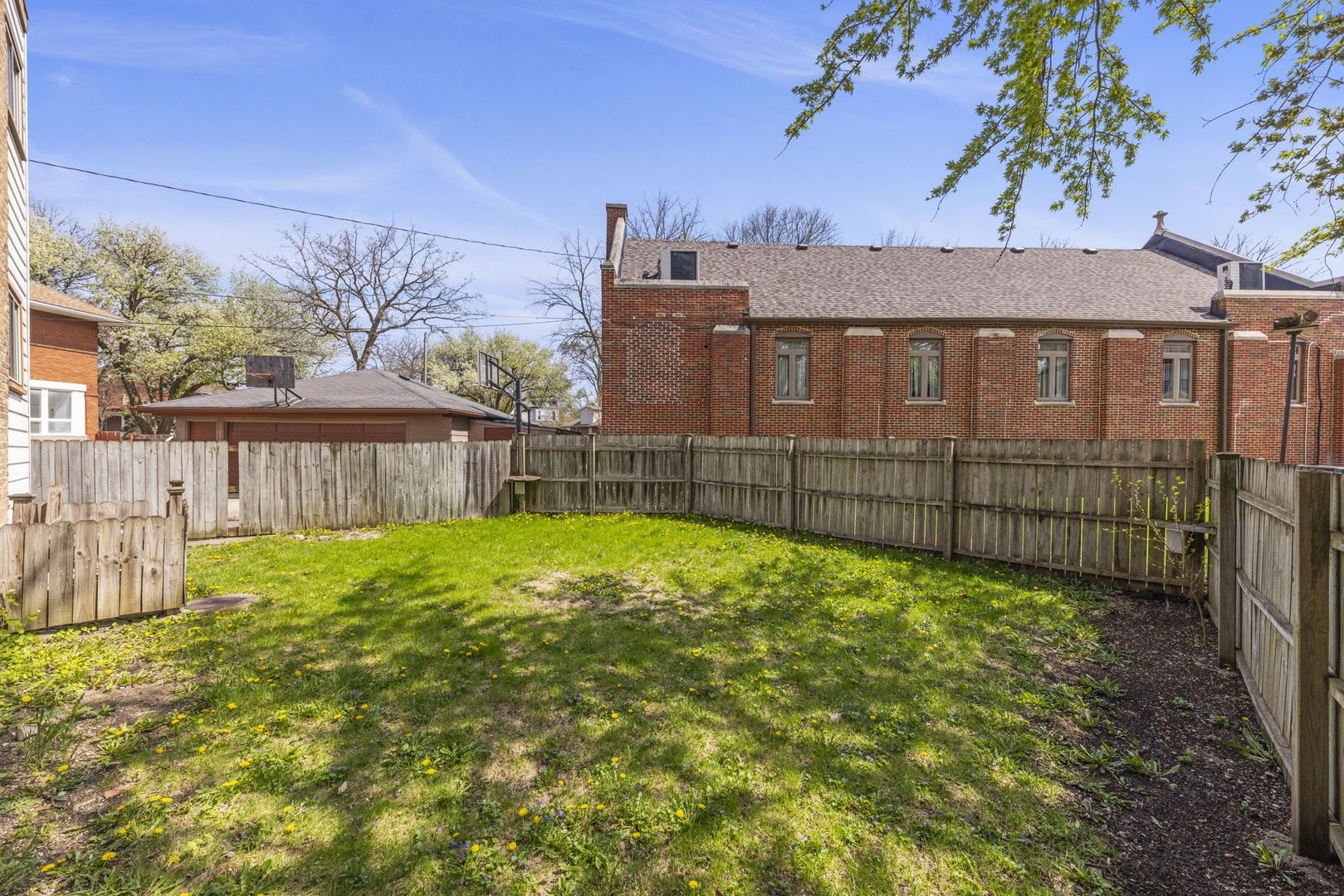 9118 Lincoln Avenue #1, Brookfield, IL 60513