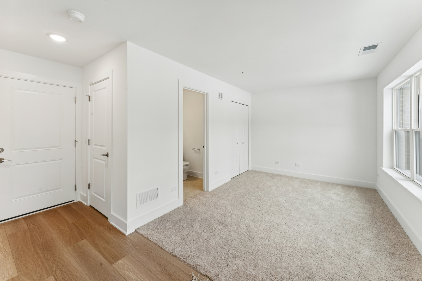 8377 Mulberry Avenue, Morton Grove, IL 60053