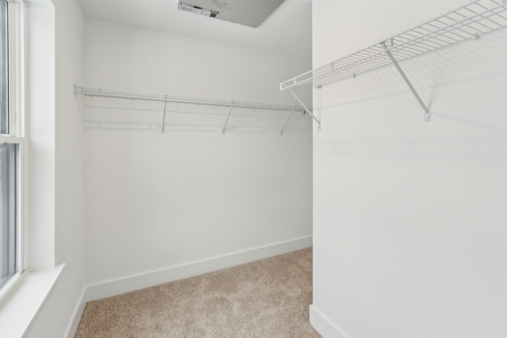 8377 Mulberry Avenue, Morton Grove, IL 60053