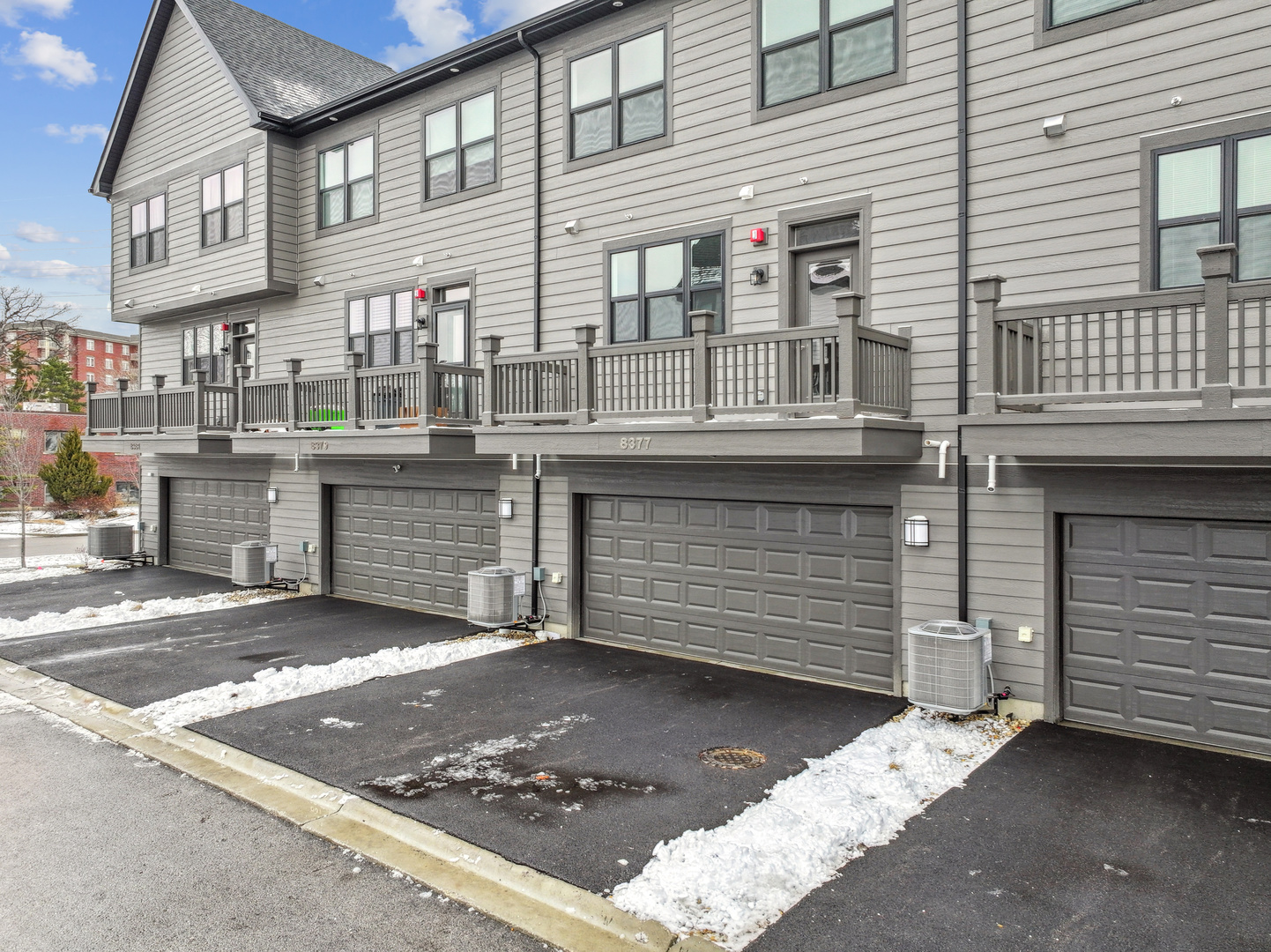 8377 Mulberry Avenue, Morton Grove, IL 60053