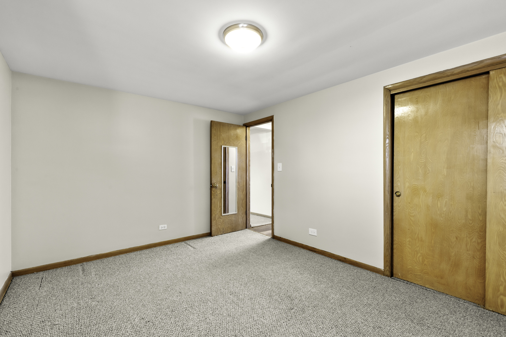 6556 N Northwest Highway #GN, Chicago, IL 60631