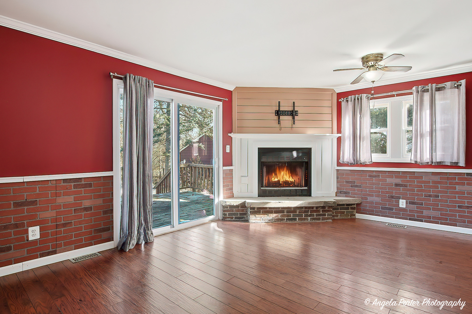 4812 Barnard Mill Road, Ringwood, IL 60072