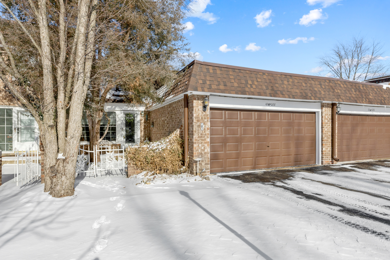 18W088 16th Street, Villa Park, IL 60181