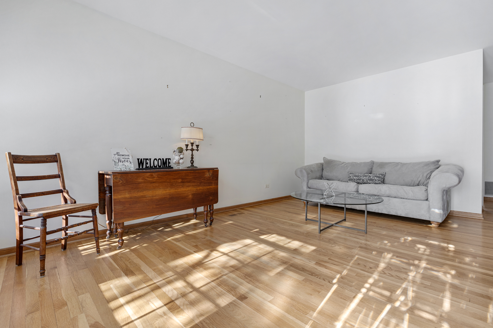 18W088 16th Street, Villa Park, IL 60181