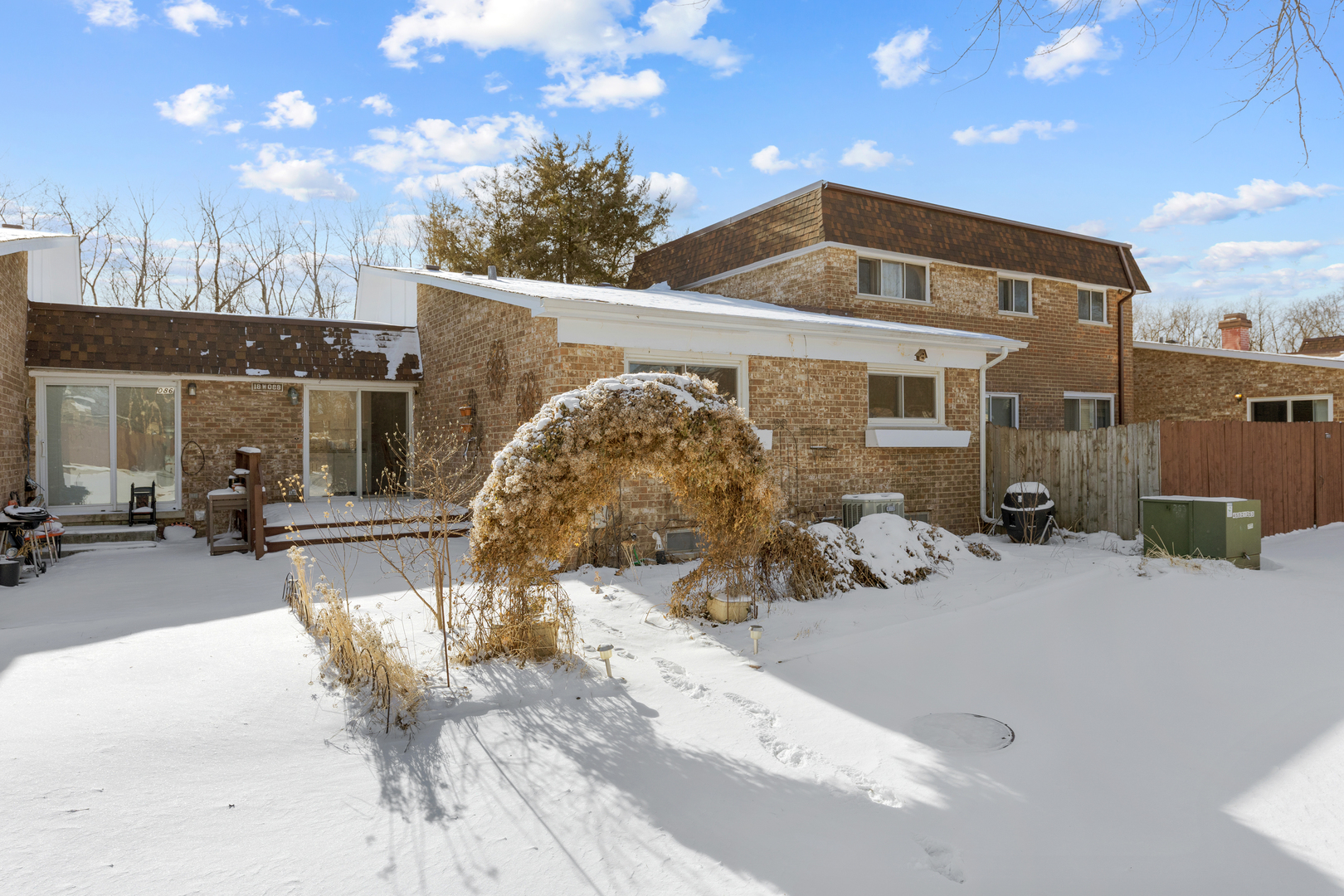 18W088 16th Street, Villa Park, IL 60181