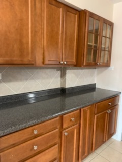 2626 FLOSSMOOR Road #2W, Flossmoor, IL 60422